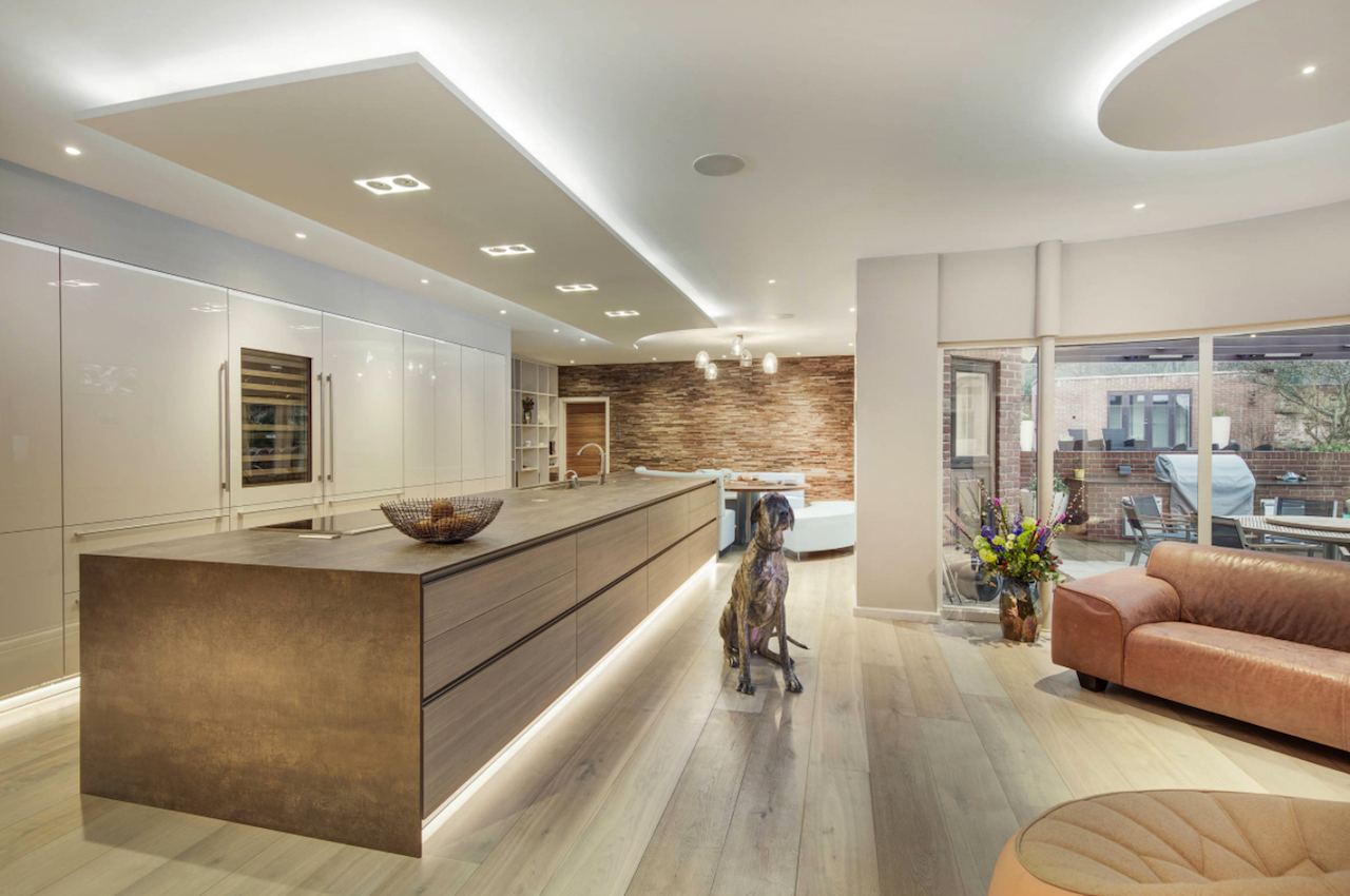 How to Make Light Wood Tones Work Well at Home